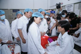 Dix patients sortis de l’hôpital après l’incident médical à Hoà Binh
