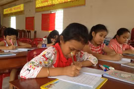 À Cân Tho, un cours de khmer pas comme les autres