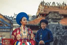 Ces amoureux des anciens vêtements à la recherche du temps perdu