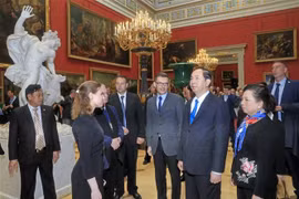 Le président Trân Dai Quang poursuit ses activités à Saint-Pétersbourg