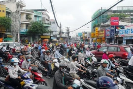 La capitale Hanoi va interdire les mobylettes et motos d’ici 2030