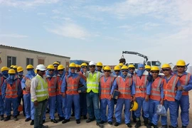 Le Vietnam veille à la situation de ses travailleurs au Qatar