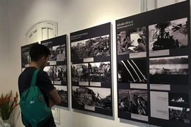 Une exposition retrace la victoire de Hanoï - Diên Biên Phu aérien