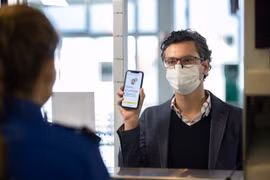 Vietjet applique à titre expérimental le passeport sanitaire électronique IATA Travel Pass