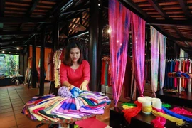 Bientôt le 5e festival de la soie et de la brocatelle du Vietnam et du monde à Quang Nam