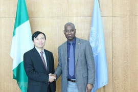 L'ambassadeur vietnamien Dang Dinh Quy discute de l'amélioration des opérations de l'ONU