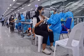 COVID-19 : la Thaïlande lance de nouvelles mesures pour freiner l'épidémie