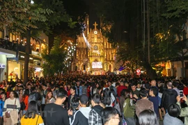 Noël : l’ambiance festive règne du Nord au Sud