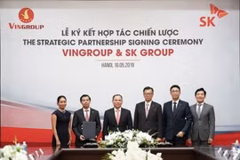 Un géant groupe sud-coréen investit un milliard de dollars au Vingroup
