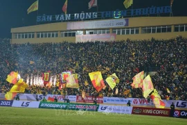 SEA Games 31 : Nam Dinh investit plus de 25 milliards de dongs pour moderniser le stade Thien Truong