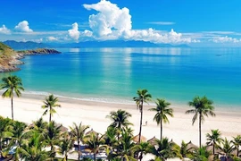  Vietnam et Biélorussie discutent des modalités pour renforcer leur coopération dans le tourisme