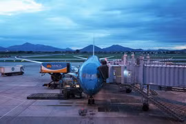 Vietnam Airlines effectue le premier vol commercial international après le COVID-19