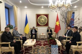 Rencontre à l’occasion des 30 ans des relations diplomatiques Vietnam-Ukraine