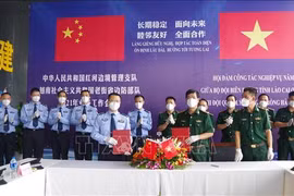 Coopération dans la gestion des frontières Lao Cai (Vietnam) - Yunnan (Chine)