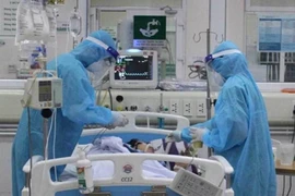 Recherche de deux méthodes de traitement pour les patients atteints de Covid-19