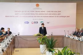 Conférence « Rencontre avec les ambassadeurs des pays du Moyen-Orient et d’Afrique 2019 » à Hanoi