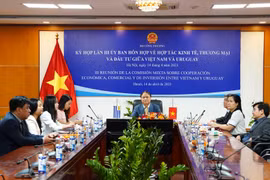 Le Vietnam et l’Uruguay consolident leurs relations d’amitié