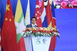 Le vice-PM Vu Duc Dam à l’ouverture d’événements ASEAN-Chine à Nanning