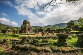 La Journée vietnamienne du patrimoine culturel contribue à la promotion des valeurs du patrimoine culturel du pays