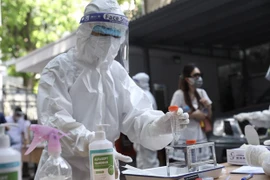 Le Vietnam durcit son bouclier anti-Covid-19