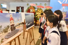 La VNA et Vietsovpetro organisent l’exposition photographique « Vietnam-vue de la mer »