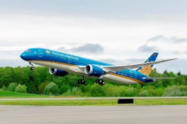 Vietnam Airlines augmente ses vols pour servir le 13e Congrès national du Parti