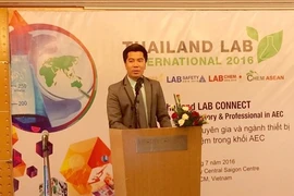 Des scientifiques vietnamiens invités à la 6e foire-expo internationale Lab de Bangkok