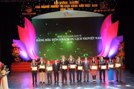Les meilleures entreprises de tourisme du Vietnam en 2016​ à l’honneur 