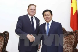Le Vietnam déroule le tapis rouge aux investisseurs canadiens