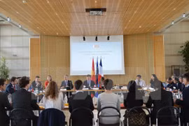 Le 4e Dialogue économique de haut niveau Vietnam-France à Paris 
