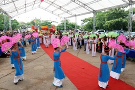 Précis des danses traditionnelles de l’ethnie Cham 