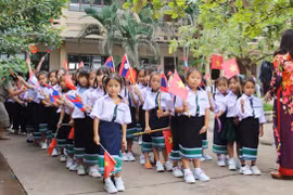 C'est aussi la rentrée à l’école bilingue vietnamien-laotien Nguyên Du