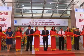 Châu ban: une centaine de documents de la dynastie des Nguyên exposés à Hanoï