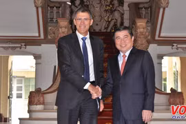 Les entreprises françaises souhaitent investir dans les infrastructures urbaines de HCM-Ville