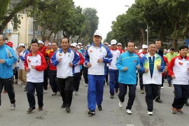Les habitants de Hanoi font écho à la Course pour la santé
