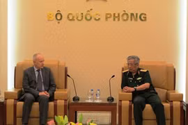 Le Vietnam participera au 15e Dialogue de Shangri-La à Singapour 