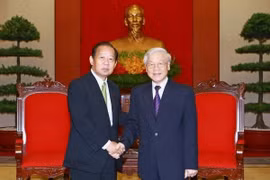Le chef du PCV Nguyen Phu Trong reçoit le secrétaire général du PLD (Japon)