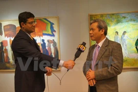 Exposition de peintures vietnamiennes en Inde