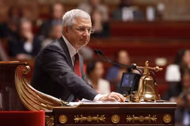 Le président de l’AN française entame sa visite officielle au Vietnam