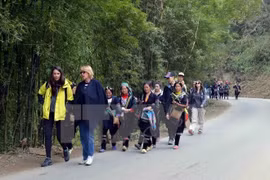 Le festival touristique d'été de Sa Pa pro​meut la culture des groupes ethniques