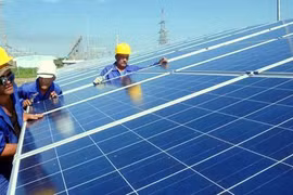 Le Canada souhaite construire une centrale solaire photovoltaïque au Vietnam