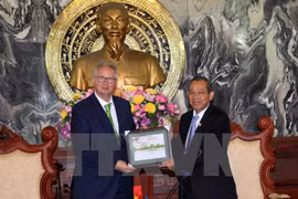 Le chef du Parquet populaire suprême reçoit le ministre hongrois de la Justice