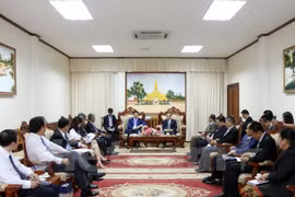 Le vice-Premier ministre laotien Duangdy Somdy salue la coopération avec le Vietnam