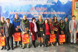 Ha Giang accueille ses premiers visiteurs étrangers de l’année 2016