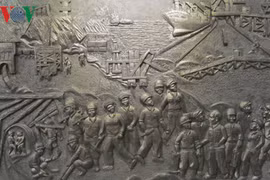 Exposition à Hanoi sur les mineurs de Quang Ninh