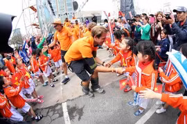 La Clipper Race 2015-2016 quitte le Vietnam
