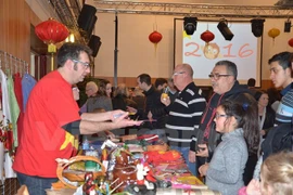 Le Têt traditionnel du Vietnam en Inde et en France