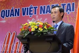 Les Vietnamiens à l'étranger accueillent le Têt traditionnel du Singe