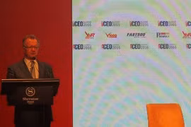 350 entreprises au Vietnam CEO Summit 2016