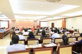 Soutien des entreprises participant à la Semaine des produits de HCM-V à Moscou